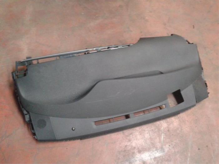 Używane Panel Toyota Prius (ZVW3) 1.8 16V Cena na żądanie oferowane przez N Kossen Autorecycling BV