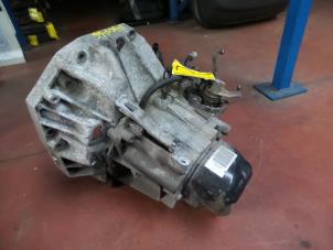 Used Gearbox Renault Kangoo Express (FW) 1.5 dCi 85 Price on request offered by N Kossen Autorecycling BV