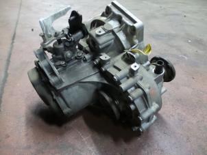 Used Gearbox Volkswagen Polo V (6R) 1.2 TDI 12V BlueMotion Price on request offered by N Kossen Autorecycling BV