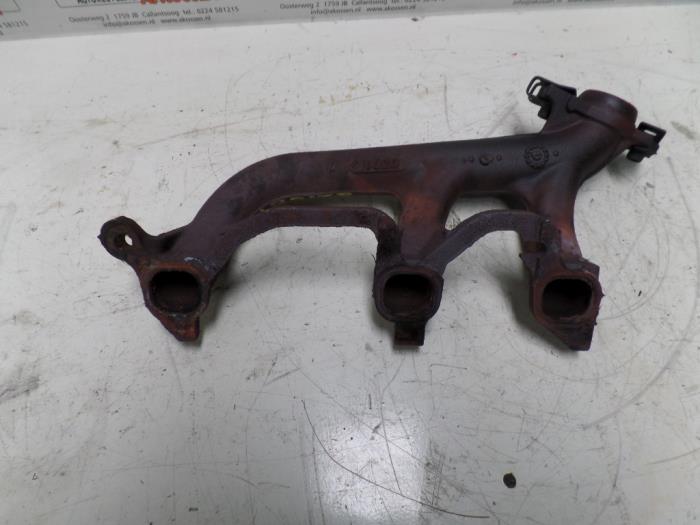 Usados Colector de escape Jeep Grand Cherokee (WG/WJ) 4.0i Precio de solicitud ofrecido por N Kossen Autorecycling BV