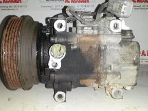 Pompe clim d'un Toyota Corolla (E11) 2.0 D 1998
