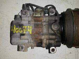 Pompe clim d'un Toyota Corolla (E11) 2.0 D 1998