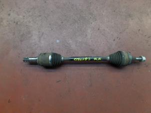 Used Drive shaft, rear right Mercedes ML I (163) 400 4.0 CDI V8 32V Price on request offered by N Kossen Autorecycling BV