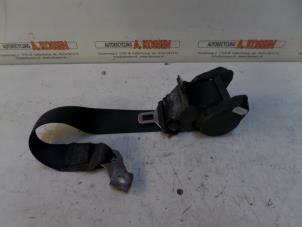 Used Rear seatbelt, left BMW 3 serie (E36/2C) 320i 24V Price on request offered by N Kossen Autorecycling BV