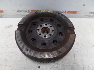 Used Dual mass flywheel Volkswagen Transporter/Caravelle T4 2.4 D Price on request offered by N Kossen Autorecycling BV