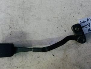 Used Front seatbelt buckle, left Audi A3 Price on request offered by N Kossen Autorecycling BV