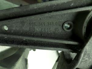 Used Lower wishbone, rear right Porsche 911 (996) 3.6 Carrera 4 24V Price on request offered by N Kossen Autorecycling BV