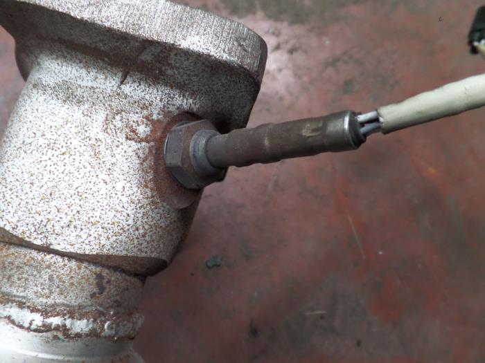 Usados Sonda Lambda Ford Mondeo II 1.8i 16V E2/96 EEC Precio de solicitud ofrecido por N Kossen Autorecycling BV