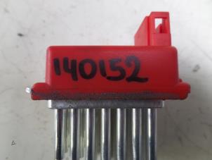 Used Heater resistor Porsche 911 (996) 3.6 Carrera 4 24V Price on request offered by N Kossen Autorecycling BV