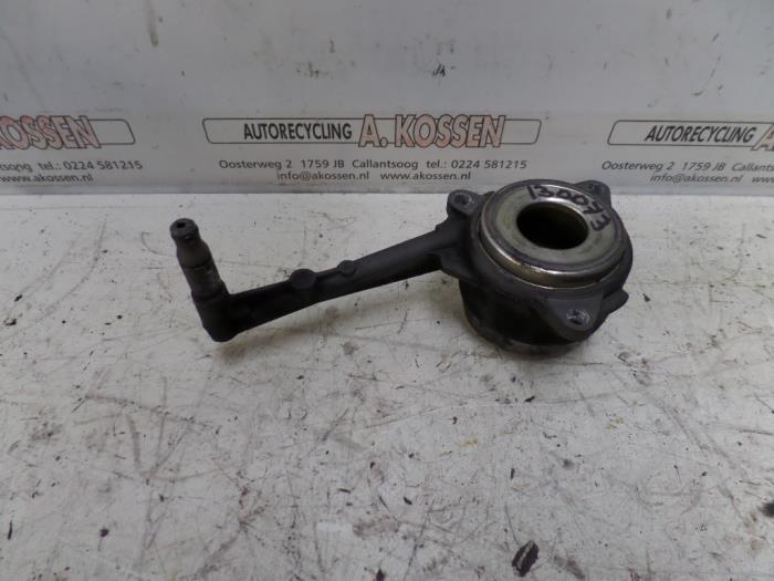 Begagnade Trycklager Audi TT (8N3) 1.8 20V Turbo Quattro Pris på förfrågan erbjuds av N Kossen Autorecycling BV