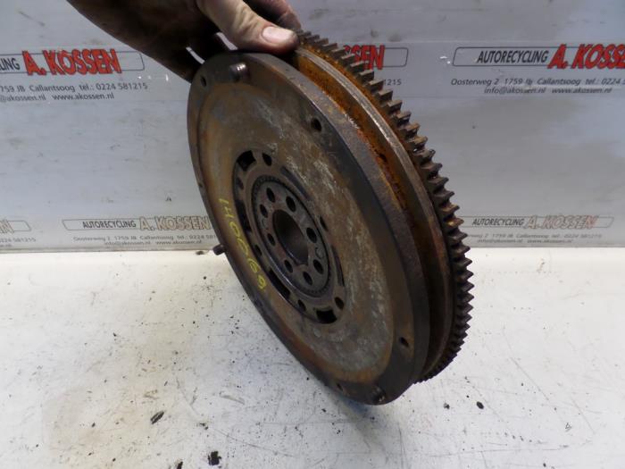 Dual mass flywheel from a BMW 3 serie (E36/2C) 320i 24V 1995
