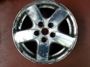 Begagnade Hjul Chrysler Voyager/Grand Voyager (RG/RS) 2.8 CRD 16V Autom. Pris på förfrågan erbjuds av N Kossen Autorecycling BV