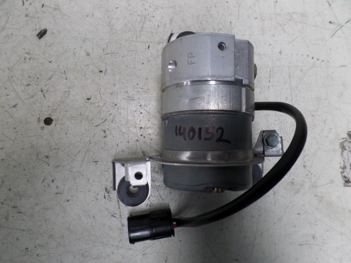 Gebrauchte Pumpfederung (Hydr.) Porsche 911 (996) 3.6 Carrera 4 24V Preis € 200,00 Margenregelung angeboten von N Kossen Autorecycling BV