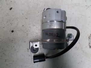 Used Hydraulic suspension pump Porsche 911 (996) 3.6 Carrera 4 24V Price € 200,00 Margin scheme offered by N Kossen Autorecycling BV