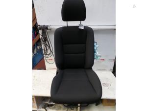 Used Seat, left Honda Civic (EP/EU) 1.6 16V VTEC Price on request offered by N Kossen Autorecycling BV