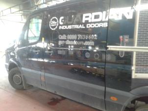 Used Sliding door, left Volkswagen Crafter 2.0 TDI Price on request offered by N Kossen Autorecycling BV