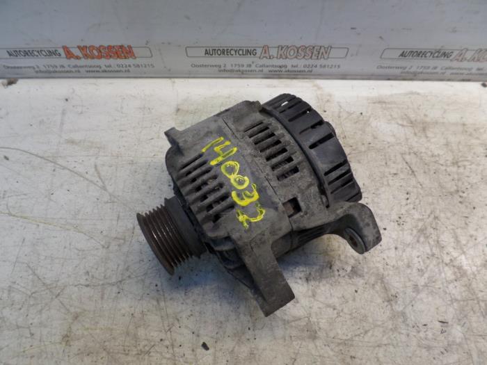 Gebrauchte Dynamo Renault Master II (JD) 2.8 dTi T28 Preis auf Anfrage angeboten von N Kossen Autorecycling BV