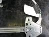 Window mechanism 2-door, front left from a Iveco New Daily IV 35C12V, 35C12V/P, 35S12V, 35S12V/P 2005