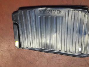 Used Boot mat Peugeot 206 (2A/C/H/J/S) 1.4 XR,XS,XT,Gentry Price on request offered by N Kossen Autorecycling BV