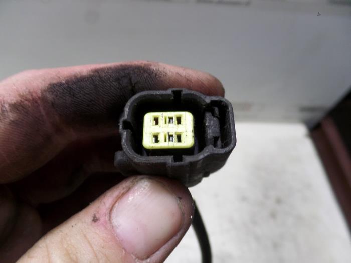 Lambda probe from a Kia Carnival 1 (FLB) 2.5 V6 24V 1999