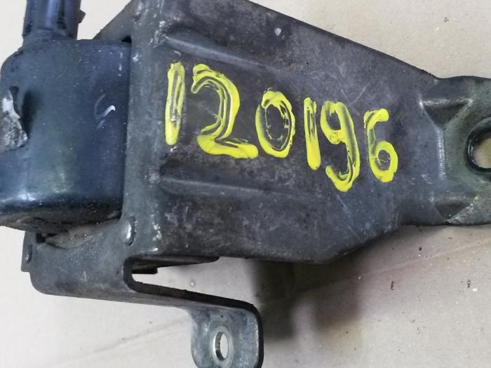 Begagnade Tändspole MG MGF 1.8i 16V Pris på förfrågan erbjuds av N Kossen Autorecycling BV