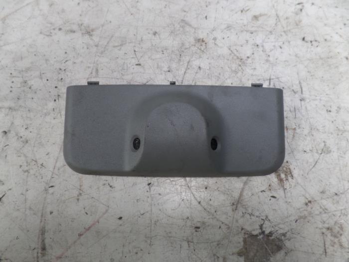 Używane Mikrofon (rózne) Renault Master II (JD) 2.5 dCi 16V 100 Cena na żądanie oferowane przez N Kossen Autorecycling BV