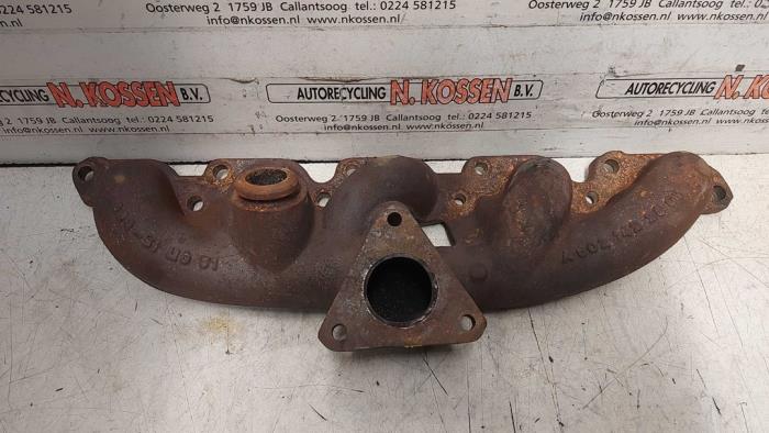 Gebrauchte Abgaskrümmer Mercedes Sprinter 2t (901/902) 212D Preis auf Anfrage angeboten von N Kossen Autorecycling BV