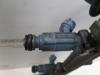 Injector (petrol injection) from a Kia Sorento I (JC), 2002 / 2011 2.4 16V, SUV, Petrol, 2.351cc, 102kW (139pk), 4x4, G4JSG, 2002-08 / 2009-06 2003