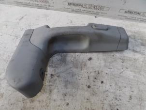 Used Sliding door handle, right Mercedes Vito (639.7) 2.2 109 CDI 16V Price on request offered by N Kossen Autorecycling BV