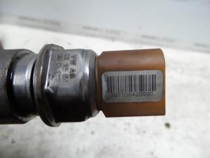 Usados Sensor de presión de combustible Volkswagen Polo V (6R) 1.2 TDI 12V BlueMotion Precio de solicitud ofrecido por N Kossen Autorecycling BV