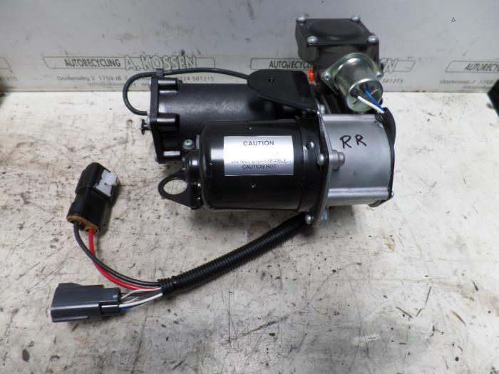 Nya Luftpump (fjädring) Landrover Range Rover Pris € 588,06 Inklusive moms erbjuds av N Kossen Autorecycling BV