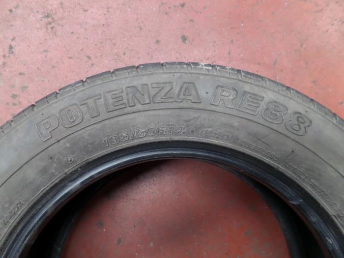 Tyre with tyre size 185/60/14 - BRIDGEST