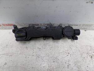 Used Rocker cover Peugeot Partner Combispace 1.6 HDI 90 16V Price on request offered by N Kossen Autorecycling BV