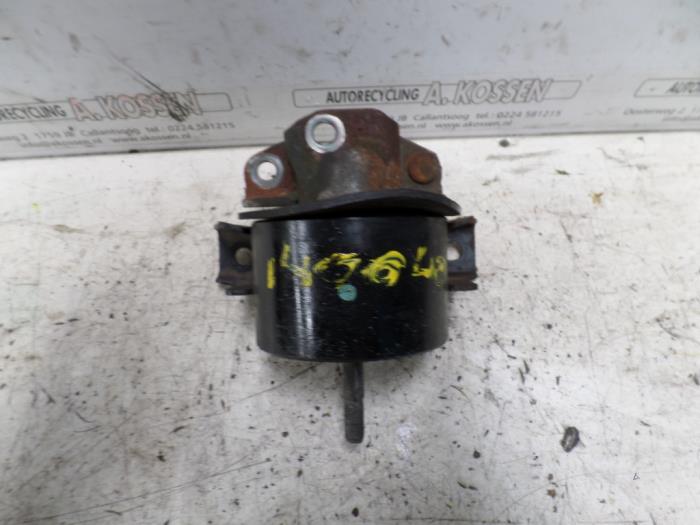 Used Engine mount Nissan Primera (P12) 1.8 16V Price on request offered by N Kossen Autorecycling BV