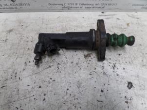 Used Clutch master cylinder Volkswagen Transporter/Caravelle T4 2.4 D Synro Price on request offered by N Kossen Autorecycling BV