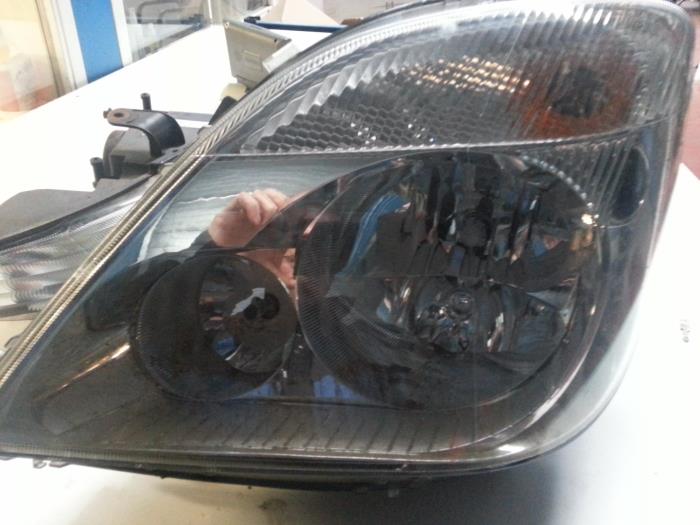 Gebrauchte Scheinwerfer links Mercedes Sprinter 3,5t (906.63) 513 CDI 16V Euro 5 Preis auf Anfrage angeboten von N Kossen Autorecycling BV