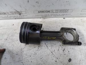 Used Piston Peugeot 307 (3A/C/D) 2.0 HDi 90 Price on request offered by N Kossen Autorecycling BV