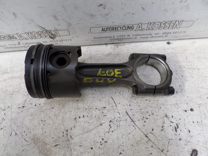 Usagé Piston Peugeot 307 (3A/C/D) 2.0 HDi 90 Prix sur demande proposé par N Kossen Autorecycling BV