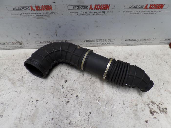 Air intake hose from a Iveco Daily 2006
