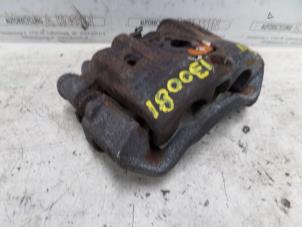 Used Front brake calliper, right Iveco Daily Price on request offered by N Kossen Autorecycling BV