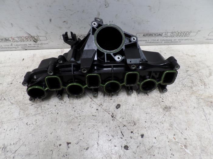 Intake manifold from a Volkswagen Crafter 2.0 TDI 2013