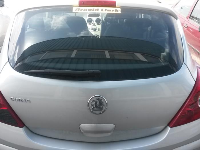 Tailgate from a Opel Corsa D 1.0 2009