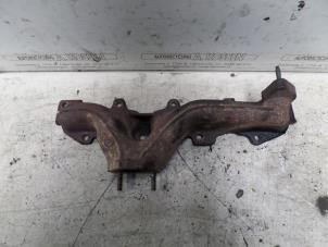 Used Exhaust manifold Ford Mondeo IV Wagon 2.0 TDCi 140 16V Price on request offered by N Kossen Autorecycling BV