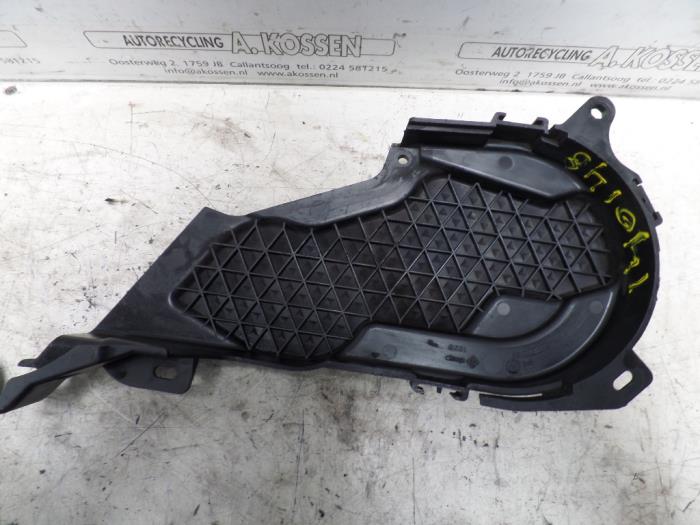 Usagé Couvercle de distribution Ford Mondeo IV Wagon 2.0 TDCi 140 16V Prix sur demande proposé par N Kossen Autorecycling BV