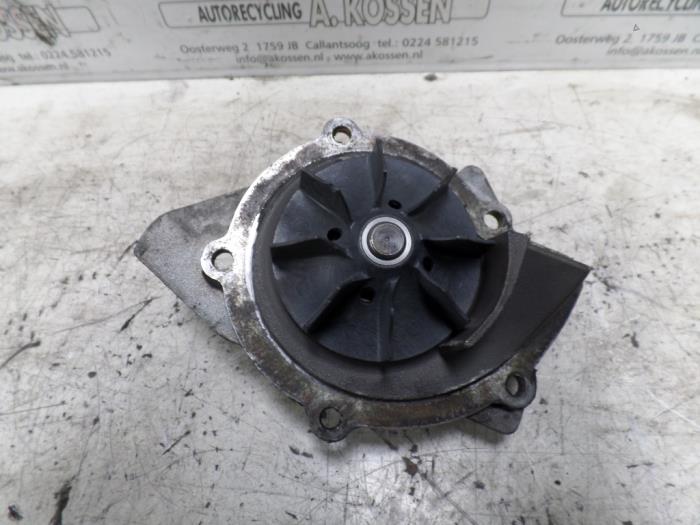 Begagnade Vattenpump Ford Mondeo IV Wagon 2.0 TDCi 140 16V Pris på förfrågan erbjuds av N Kossen Autorecycling BV