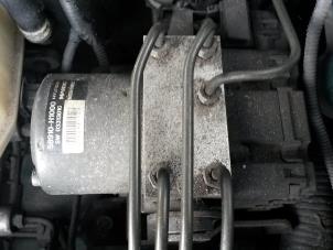 Used ABS pump Hyundai Terracan 2.5 TCi Price on request offered by N Kossen Autorecycling BV