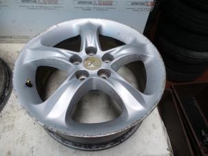 Used Wheel Mitsubishi Grandis (NA) 2.0 DI-D 16V Price on request offered by N Kossen Autorecycling BV