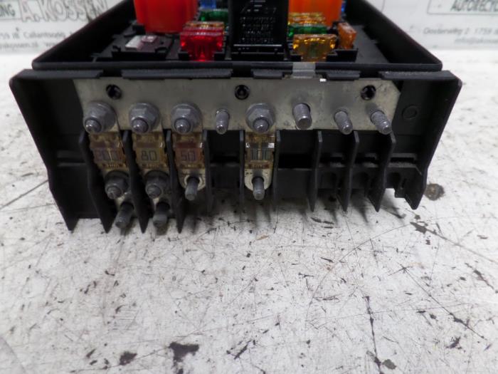 Fuse box from a Volkswagen Touran 2006