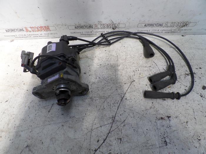 Used Distributor Toyota Starlet (EP8/NP8) 1.3 Friend,XLi 12V Price on request offered by N Kossen Autorecycling BV