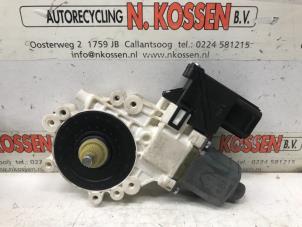Used Door window motor Mitsubishi Colt (Z2/Z3) 1.5 16V Price on request offered by N Kossen Autorecycling BV